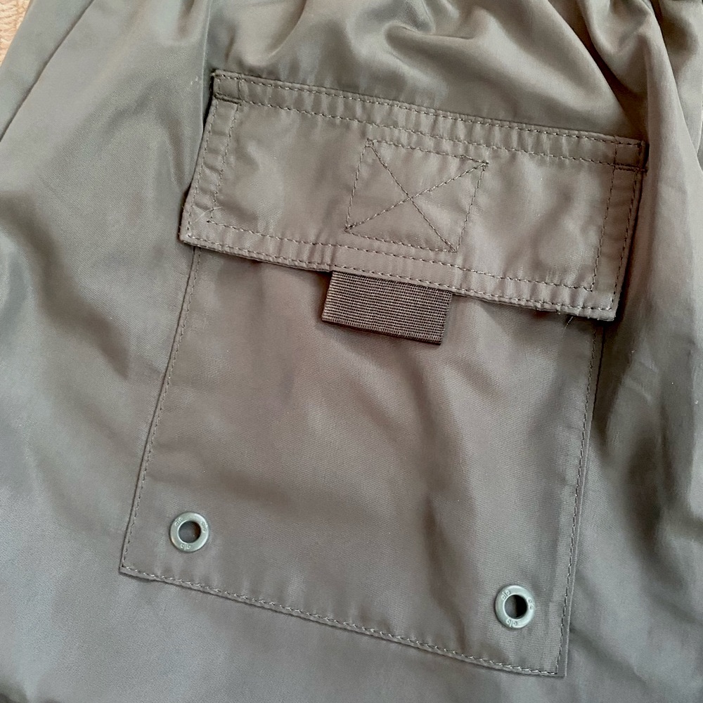ALO Cargo Jogger Pants - Picture 11 of 12